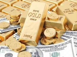 Страны G7 собираются запретить импорт российского золота - СМИ