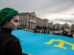 Сегодня в Украине - День крымскотатарского флага