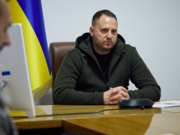 Ермак - об обстреле Киева: рф продолжает воевать с мирными людьми, нарушая все правила войны