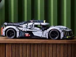 LEGO представила набор Peugeot 9X8 24H Le Mans Hybrid Hypercar
