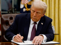 Трамп повысил сбор за рабочую визу H-1B с одной до 100 тысяч долларов