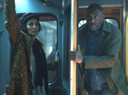 &laquo;Какой бы транспорт он ни выбрал - захватят&raquo;: на Apple TV+ стартовал второй сезон триллера Hijack с Идрисом Эльбой