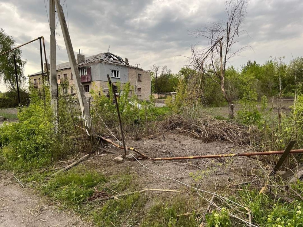 За сутки войска рф уничтожили более 50 домов на Луганщине