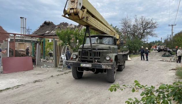 В Запорожье вчерашний ракетный обстрел разрушил более 120 домов