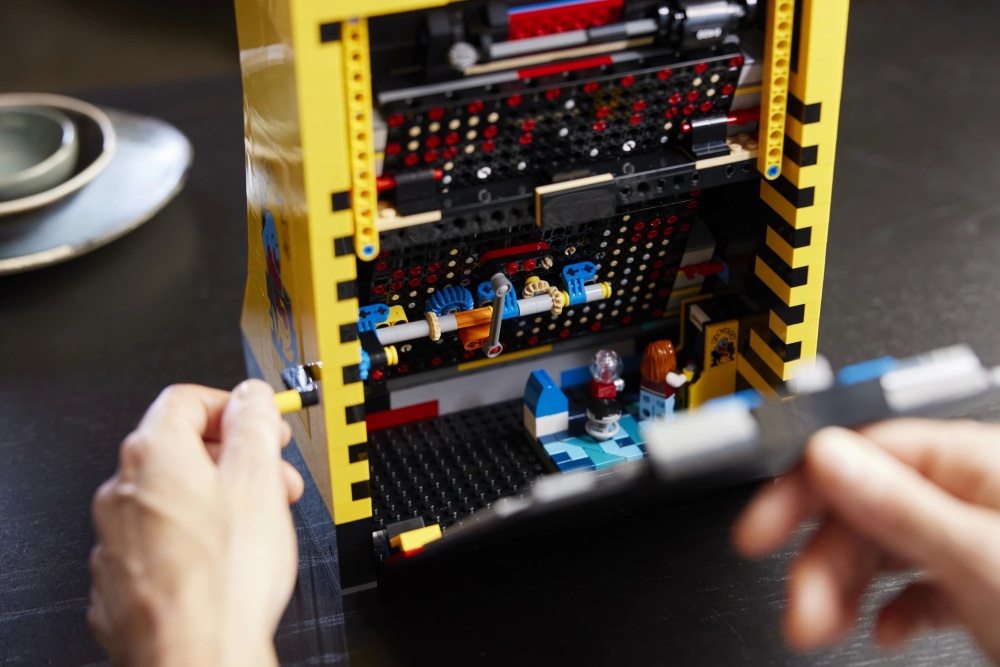 LEGO представила набор в честь 43-летия Pac-Man