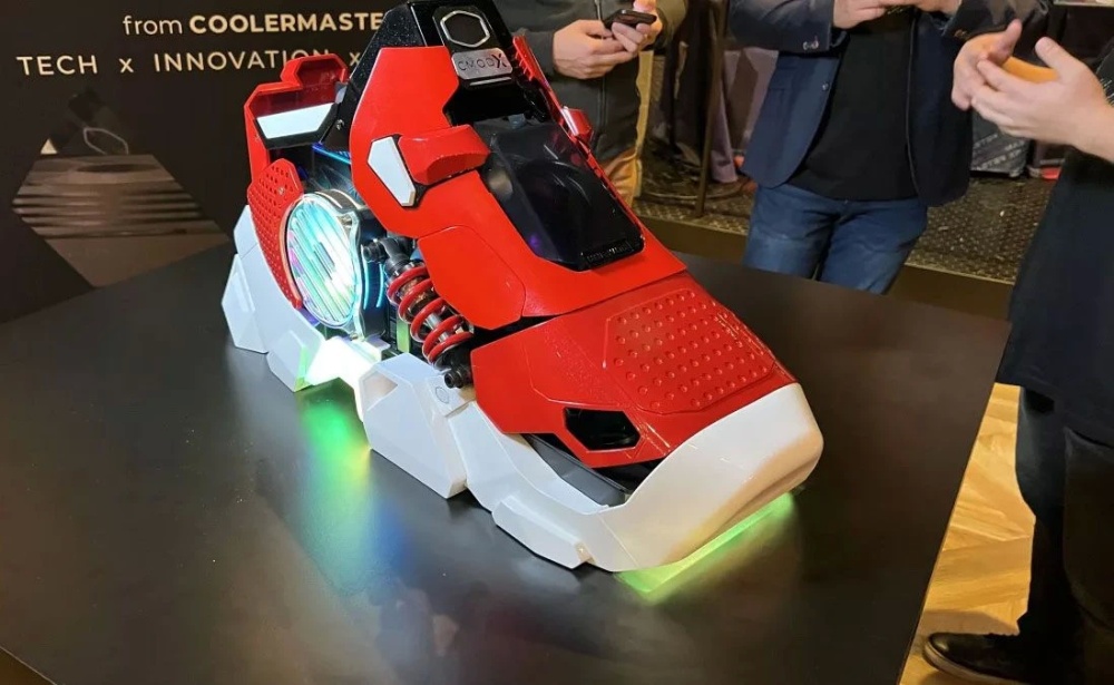 Cooler Master назвала сроки выхода и стоимость Sneaker X - ПК в стиле кроссовка