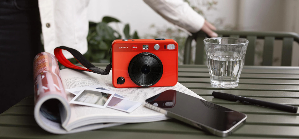 Leica представила камеру моментальной печати Sofort 2