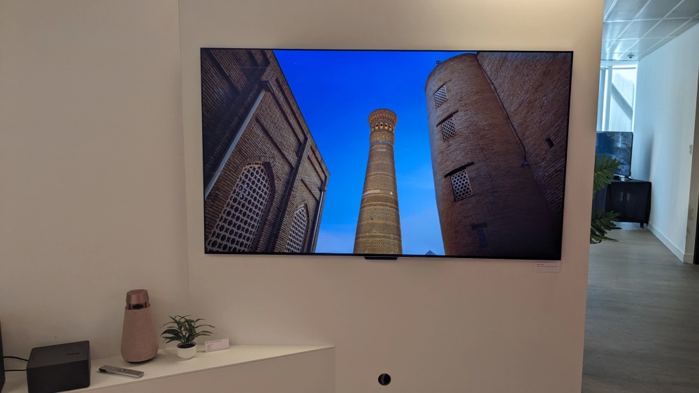 Новые OLED-телевизоры LG M5 и G5 на CES 2025