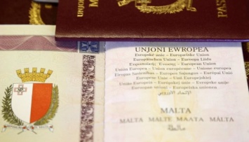 Мальта приостановила схему "золотых паспортов" для граждан РФ и Беларуси