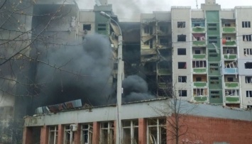 В результате вражеского авиаудара в Чернигове разрушен дом, есть жертвы