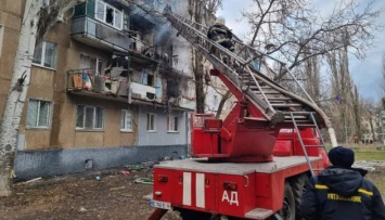 Полиция фиксирует последствия авиаударов рф в Николаеве и Баштанке