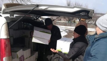 В Северодонецк и Лисичанск привезли гуманитарную помощь