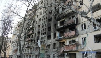 В Киеве проводят следственные действия с пострадавшими от обстрелов рф жителями Оболонского района
