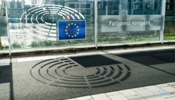 Европарламент требует полного эмбарго на нефть, уголь, ядерное топливо и газ из рф