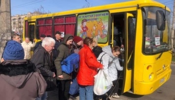 Из обстреливаемого Лисичанска эвакуировали еще 115 жителей