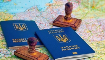Украинский загранпаспорт поднялся в рейтинге по «мобильности» в мире