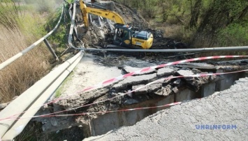 В ОВА обещают возобновить дорожное движение через 29 мостов Киевщины до конца апреля