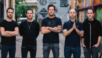 Группа Simple Plan записала песню в поддержку Украины