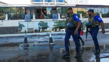 Полиция открыла огонь по протестующим на Шри-Ланке: есть погибший