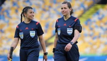 Украинки будут судить матчи женского финала футбольного Евро-2022