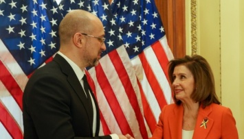Работа над санкциями: Шмыгаль встретился с Нэнси Пелоси и конгрессменами США