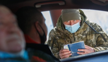 В Украине подготовили справочник об условиях выезда за границу мужчин призывного возраста