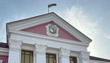 Захватчики вывесили триколор на здании горсовета Васильевки - мэр