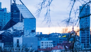 Большинство банков Эстонии остановили платежи, связанные с рф и беларусью