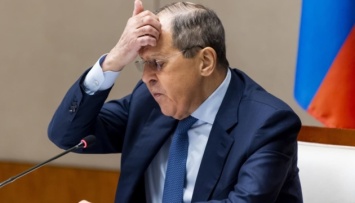 Лавров заявил, что россия обсуждает с Украиной «снятие санкций»