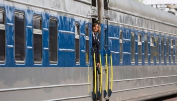 Из-за комендантского часа в Запорожье отменяют ряд поездов