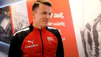 Футбол: Коноплянка провел первый полный матч в польской Экстраклассе