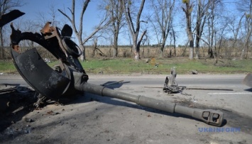 Десантники уничтожили российский танк вместе с капониром