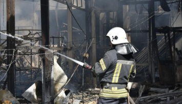 В Одессе ликвидировали пожар после ракетного обстрела