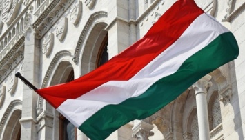 Венгрия не имеет территориальных претензий относительно Закарпатья - посол
