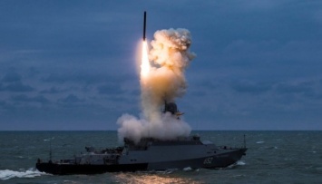 Вражеский флот имеет более 50 крылатых ракет, которыми готов обстреливать Украину
