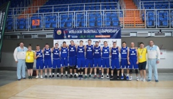 Украинские баскетболисты вышли в полуфинал Дефлимпиады