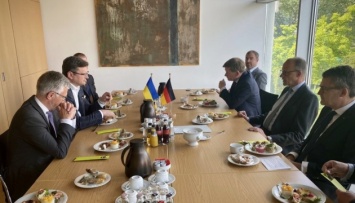 Кулеба обсудил с главами партий ФРГ пути мира в Украине и будущее Европы