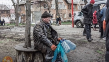 Советник мэра Мариуполя: россияне накормили за день только 6,5% горожан