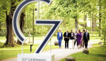 Оружие, деньги и помощь в восстановлении: страны G7 поддержат Украину
