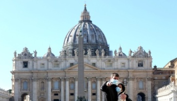 Ватикан готов помогать переговорам Украины и рф в случае приглашения обеими сторонами