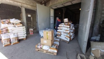 Николаевский зоопарк получил гуманитарную помощь из Европы