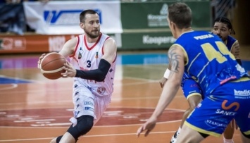 Украинец Мишула завоевал «бронзу» чемпионата Чехии по баскетболу