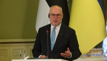 Давос: президент Эстонии призвал предоставить Украине статус кандидата в ЕС
