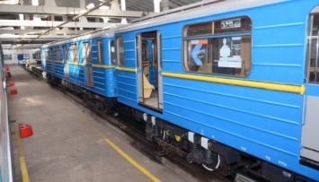 В Харькове запустили метро - из-за обстрелов повреждено депо и много вагонов
