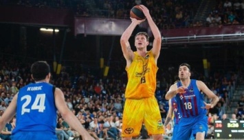 Баскетбол: Пустовой результативно сыграл матч плей-офф с «Барселоной»