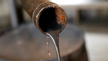 Трейдеры скрывают происхождение российской нефти для международных поставок - WSJ