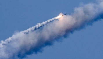 Россия обстреливает Украину из акватории Черного моря и из дальних бомбардировщиков - Минобороны