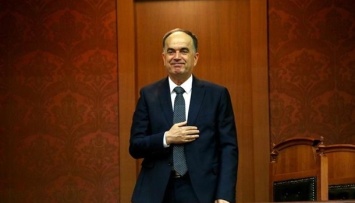 Президентом Албании избрали экс-начальника Генштаба Байрама Бегая