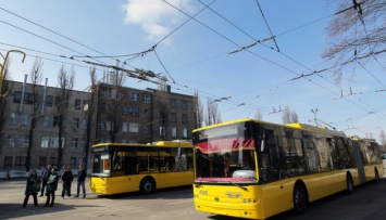 В Киеве заработал автобусный маршрут от станции метро "Лесная" до поселка Рыбное