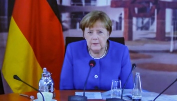 Меркель говорит, что ее вины в нападении россии на Украину нет